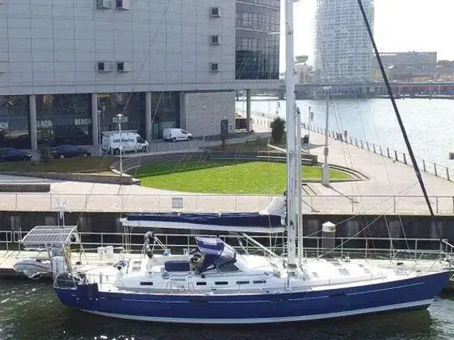 Beneteau Oceanis 57