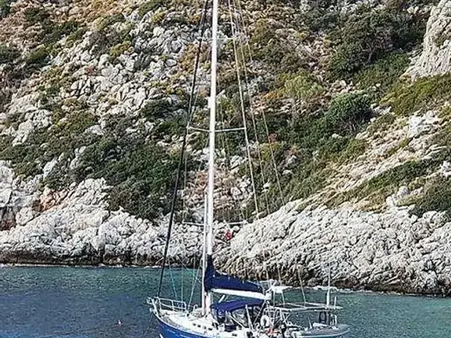 Beneteau Oceanis 57