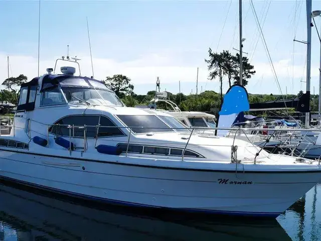 Broom 38