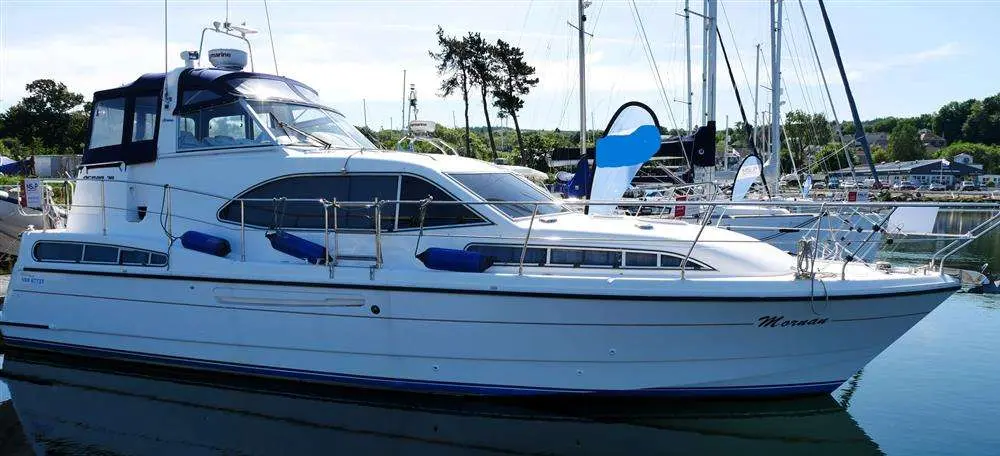 1998 Ocean 38