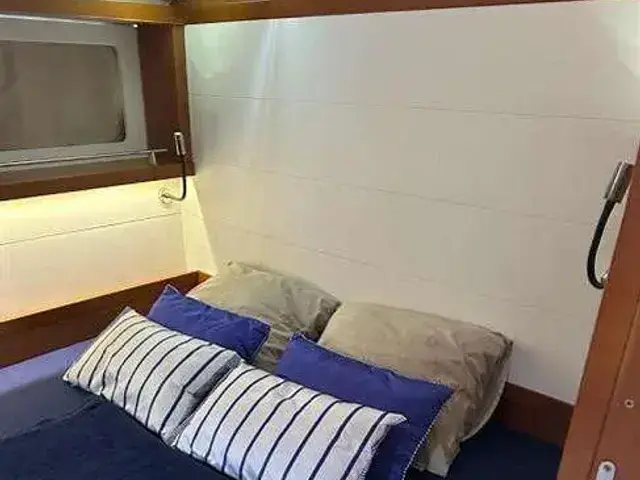 Beneteau Sense 55