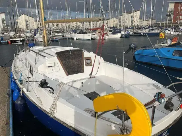 Sabre 27