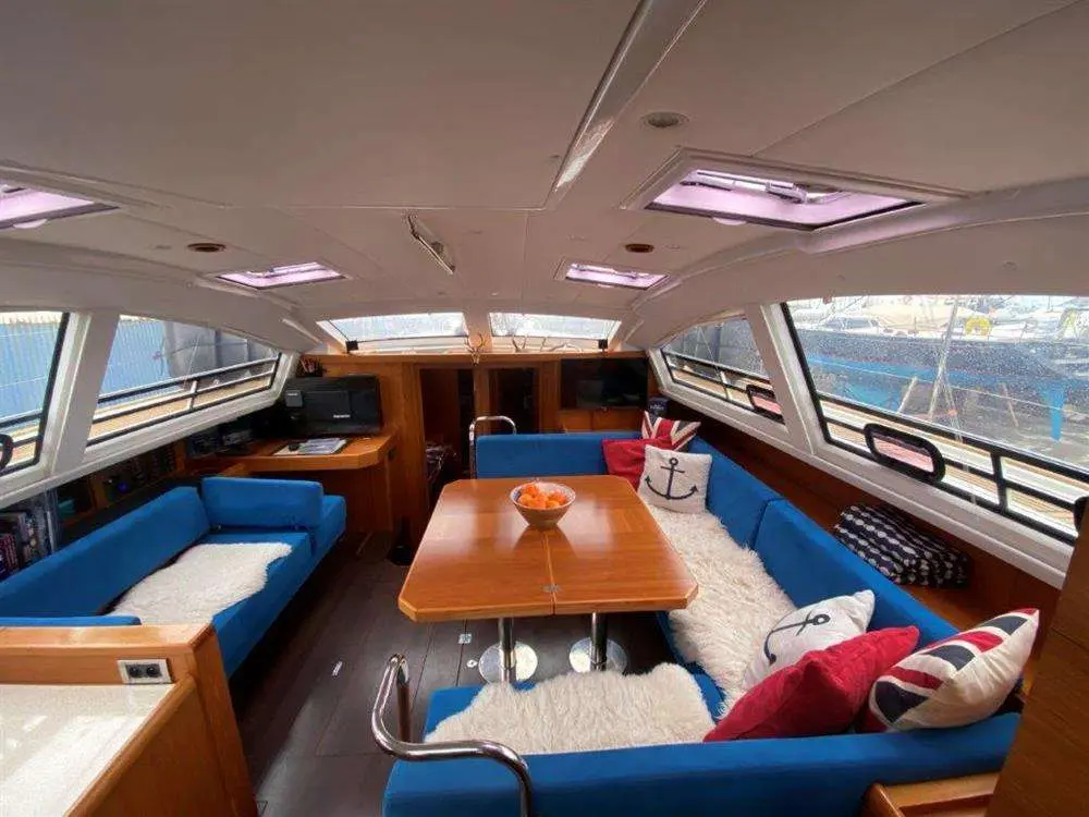 2008 Wauquiez 55 pilot saloon