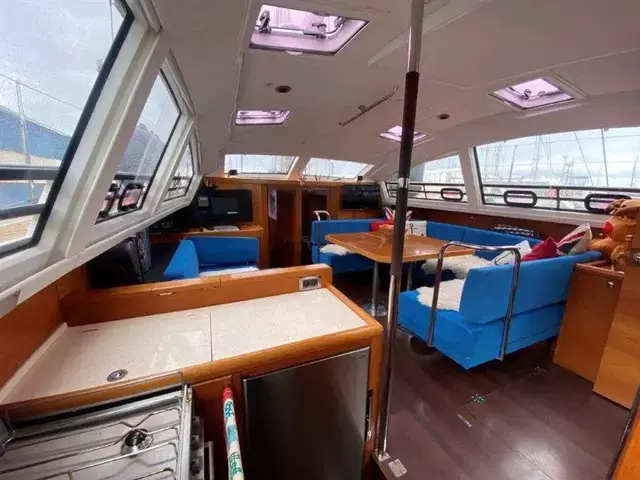 Wauquiez 55 Pilot Saloon