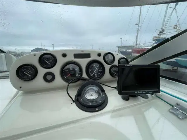 Sealine S24