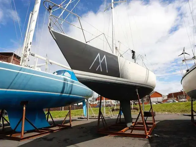 Sessa Marine OYSTER 35 SJ