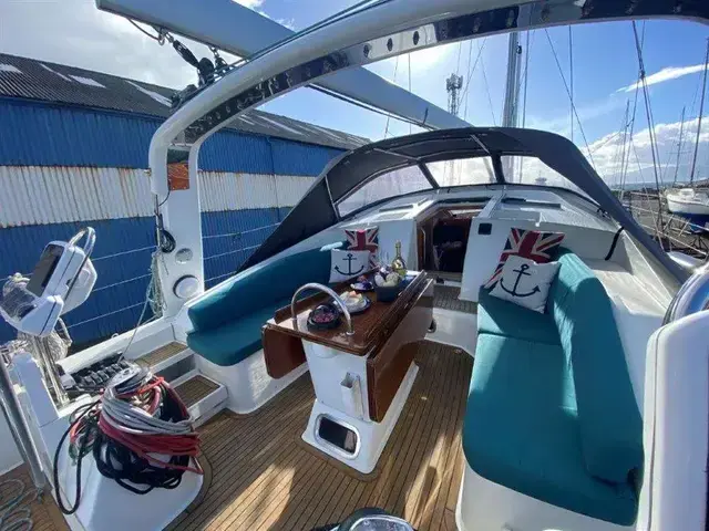 Wauquiez 55 Pilot Saloon