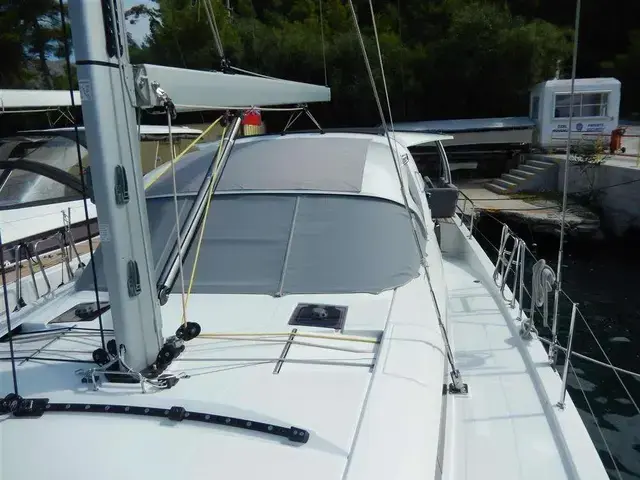 Jeanneau Yachts 55