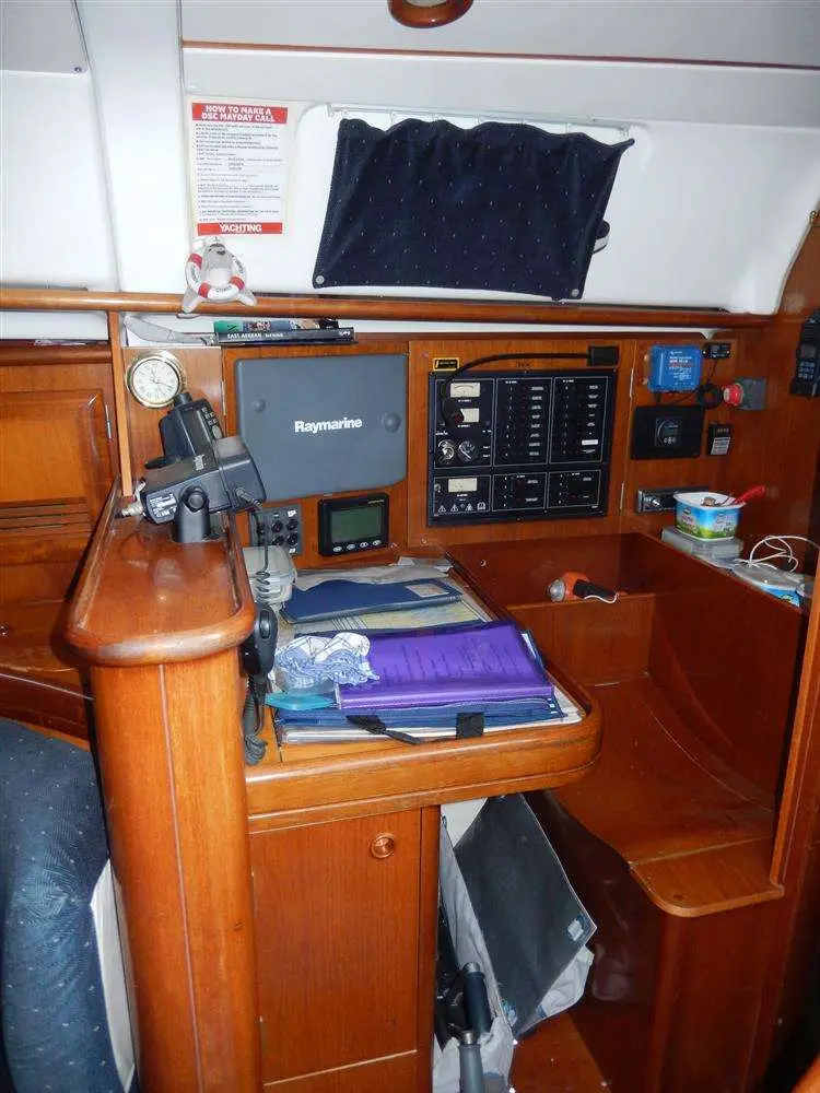 2000 Beneteau oceanis 411