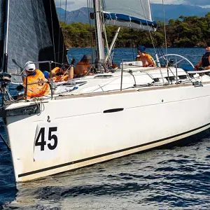 2011 Beneteau First 40