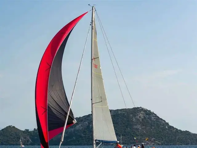 Beneteau First 40