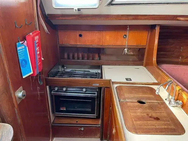 Beneteau First 345