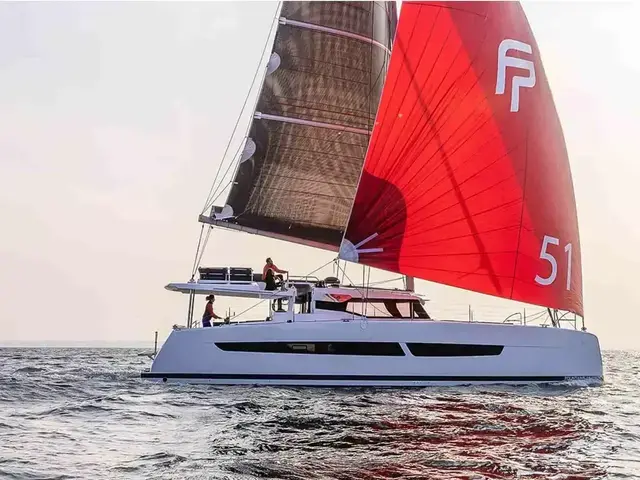 Fountaine Pajot Aura 51