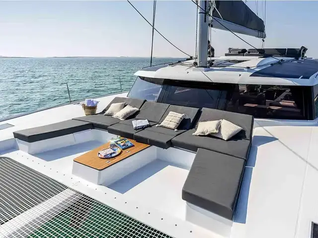 Fountaine Pajot Aura 51