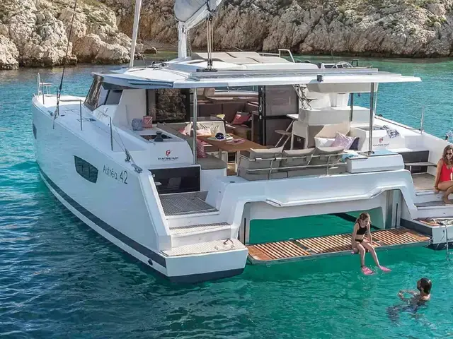 Fountaine Pajot Astrea 42