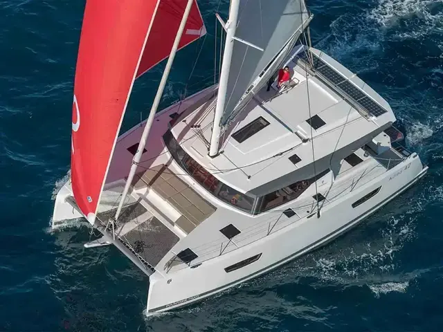 Fountaine Pajot Astrea 42