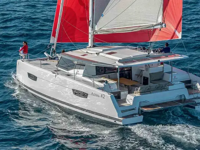 Fountaine Pajot Astrea 42