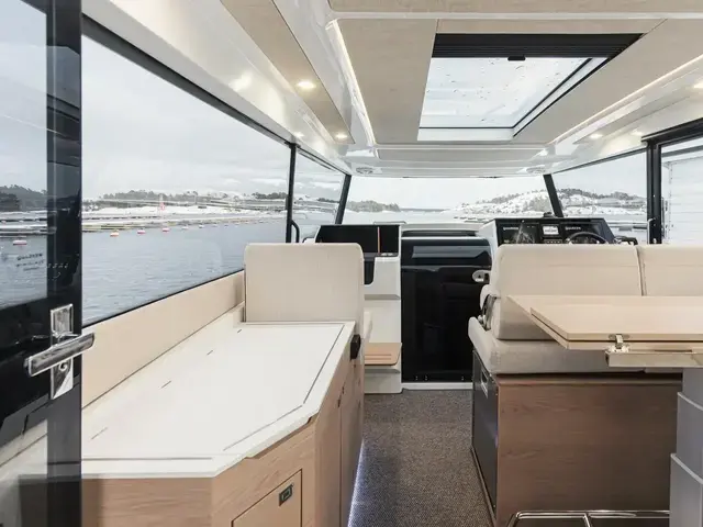 Quarken 35 Cabin Tourer