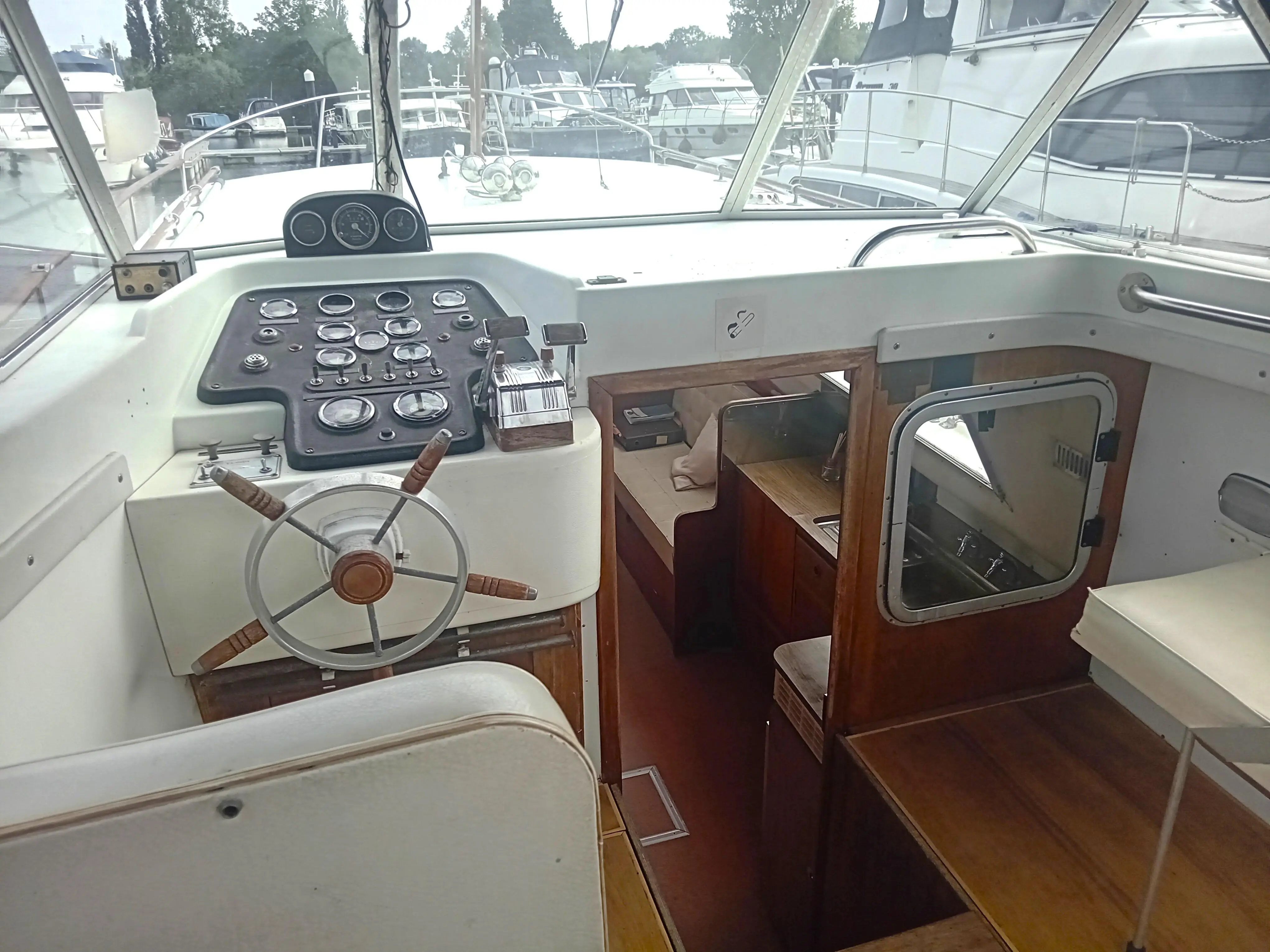 1971 Ocean 30