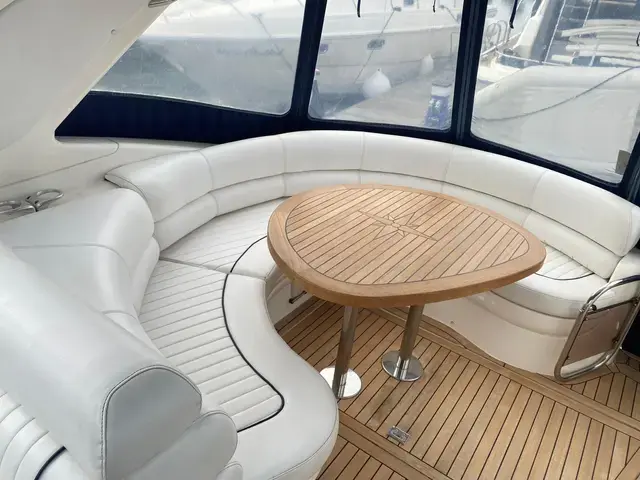 Sealine S37