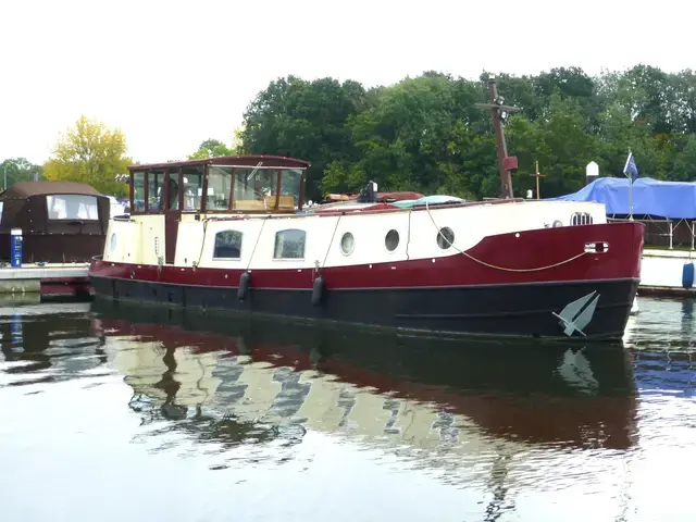 Classic RS Boats Replica Dutch Barge