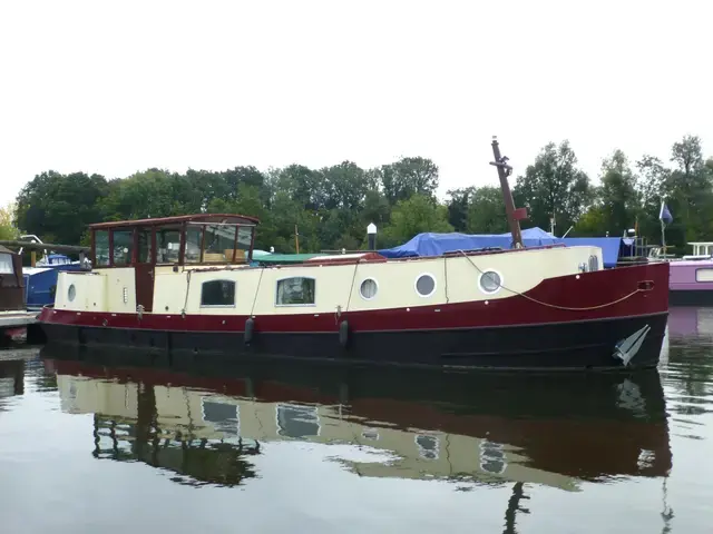 Classic RS Boats Replica Dutch Barge