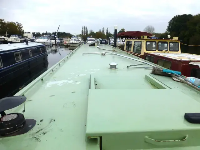 Classic Dave Clark Boat Builders 57' Widebeam Sail a Way