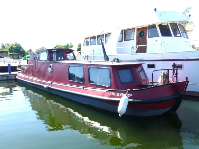 Classic Converted Dutch Barge