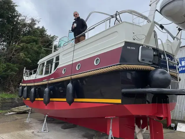 Linssen Dutch Sturdy 380 AC Royal