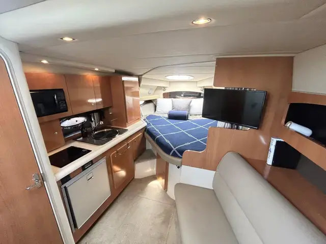 Cruisers Yachts 300 CXi Express