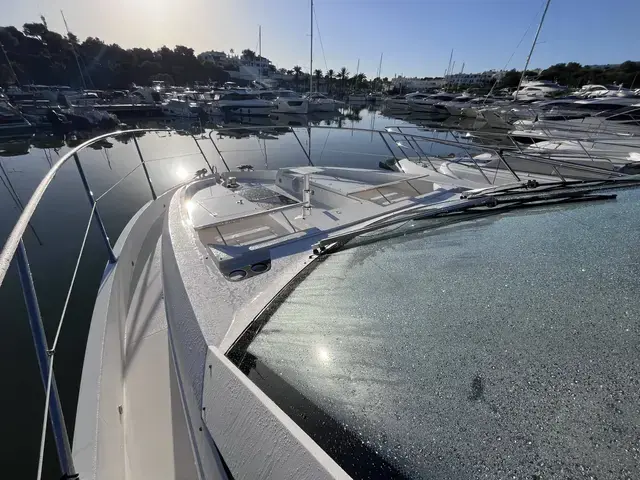 Sunseeker Manhattan 52