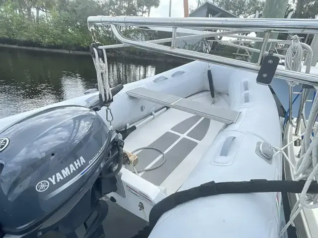 Sabre 36 Aft Cabin Trawler