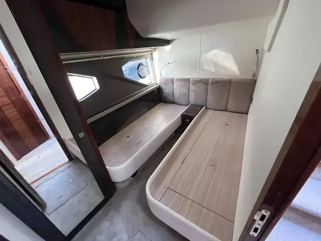 Sunseeker Manhattan 52