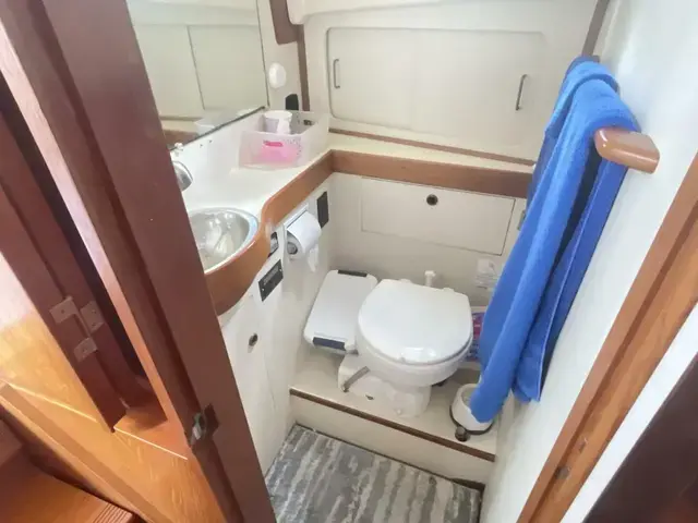 Sabre 36 Aft Cabin Trawler