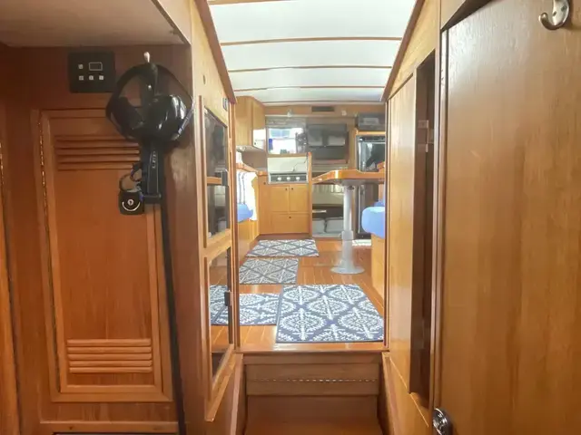 Sabre 36 Aft Cabin Trawler