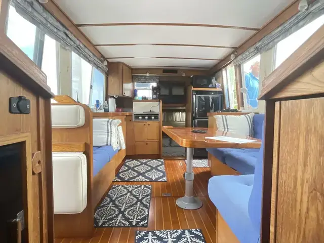 Sabre 36 Aft Cabin Trawler