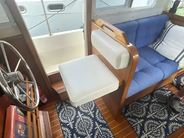 Sabre 36 Aft Cabin Trawler