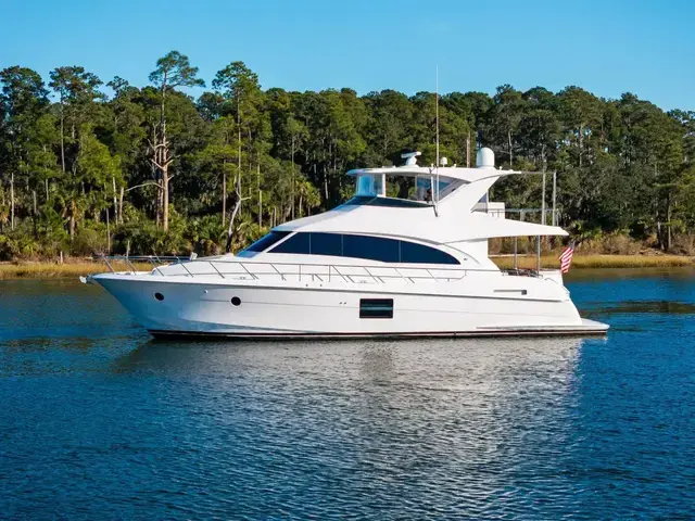 Hatteras M60