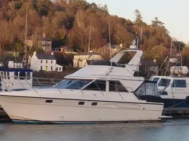 Fairline 31 Corniche