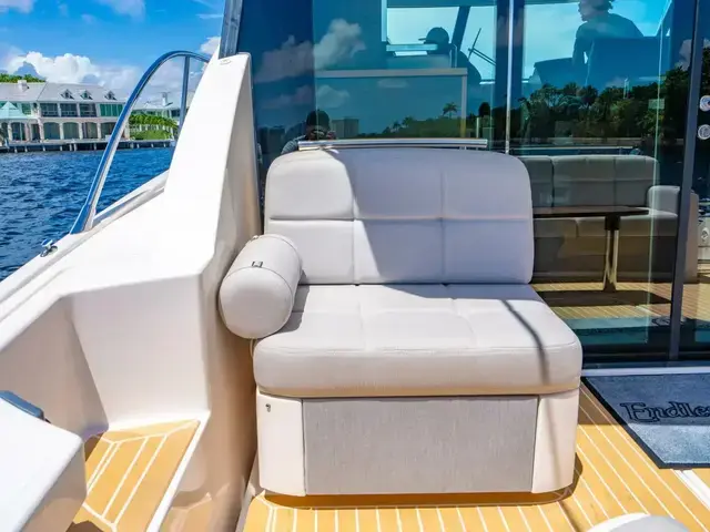 Tiara Yachts C44 Coupe