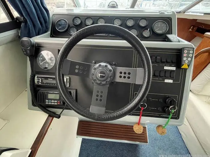 1990 Fairline 31 corniche