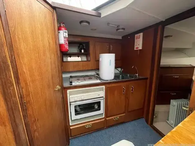 Fairline 31 Corniche