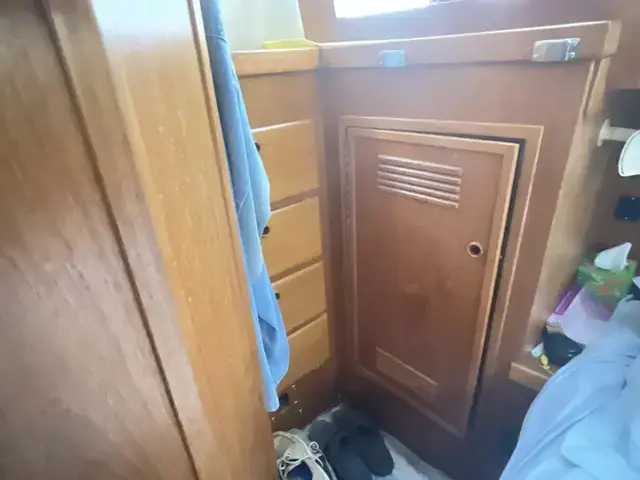 Sabre 36 Aft Cabin Trawler