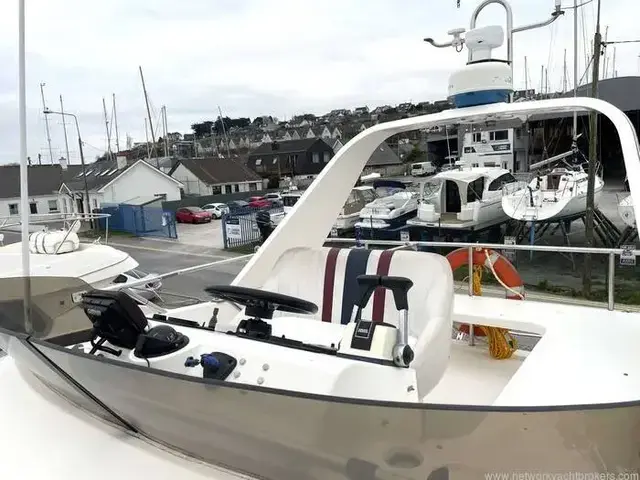 Fairline 31 Corniche