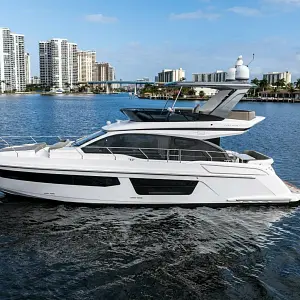 2025 Azimut 53 Fly