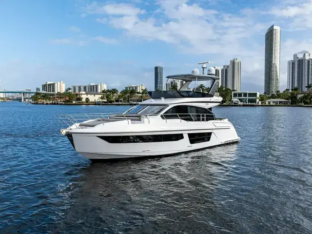 Azimut 53 Fly