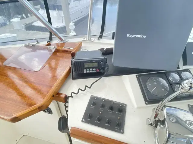 Sabre 36 Aft Cabin Trawler