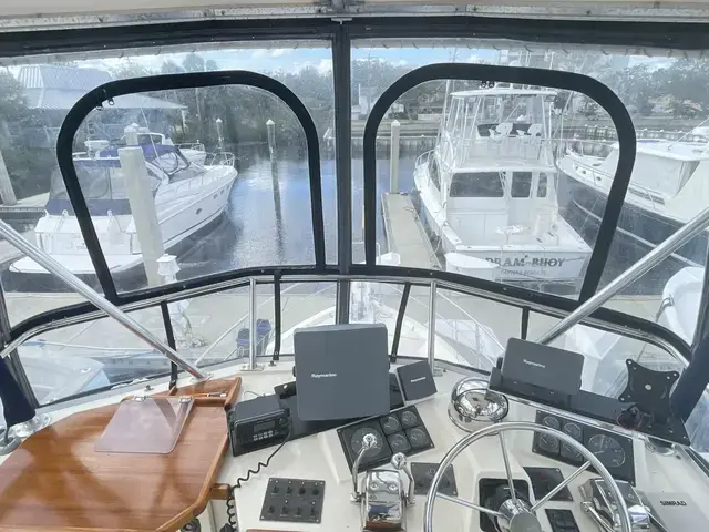 Sabre 36 Aft Cabin Trawler