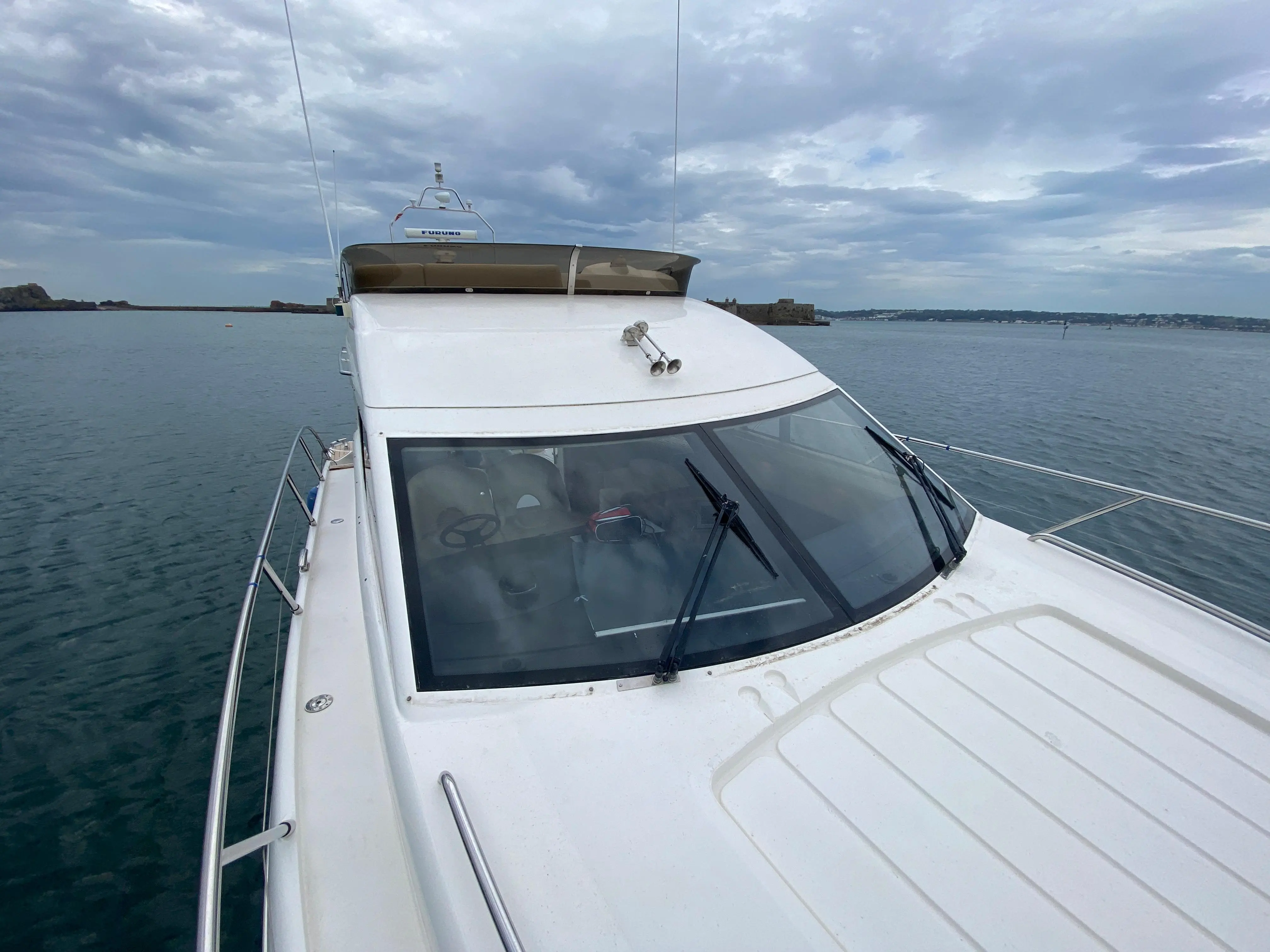 2008 Princess 42 flybridge