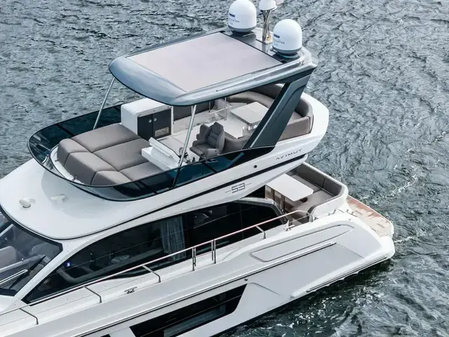 Azimut 53 Fly